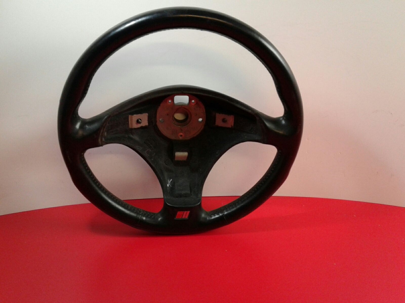 Steering wheel AUDI TT (8N3)