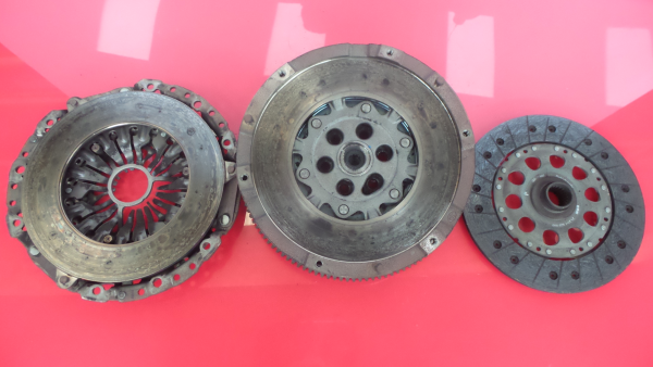 Volante motor BMW 6 Cabriolet (E64) Imagem-2