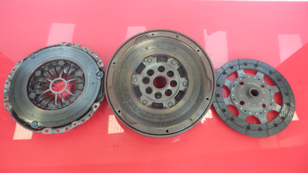 Volante motor PEUGEOT 807 (EB) Imagem-2