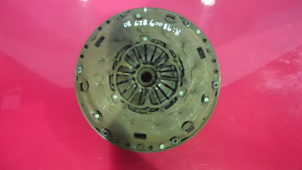 Volante motor PEUGEOT 5008 I (0U_, 0E_)