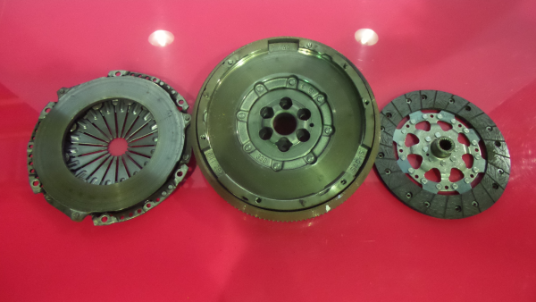 Volante motor PEUGEOT 2008 I (CU_) Imagem-2