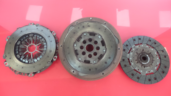 Volante motor CITROËN C4 Grand Picasso I (UA_) Imagem-2