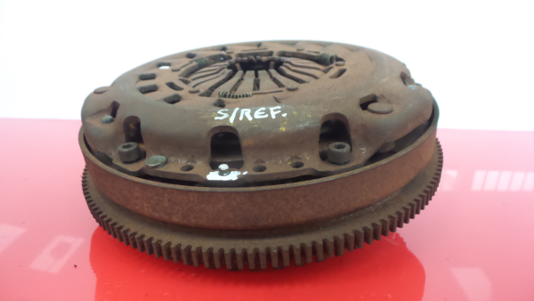 Volante motor MERCEDES-BENZ Classe C (W203) Imagem-1