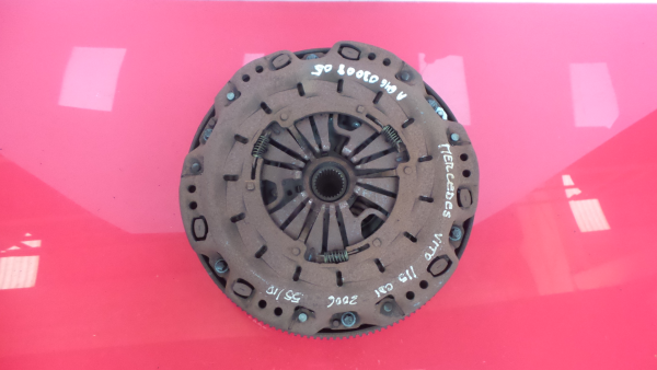 Volante motor MERCEDES-BENZ Vito Combi (W639)