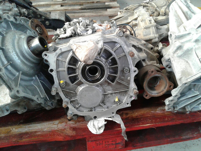 Boîte de transfert MITSUBISHI L 200 / Triton Pick Up (KA_T, KB_T) Imagem-1