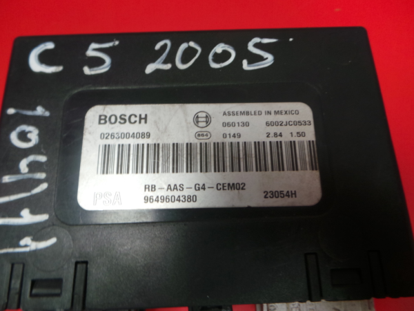 Module de frein de stationnement CITROËN C5 II (RC_) Imagem-2