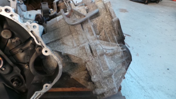 Boîte de vitesses manuelle MITSUBISHI Colt VI (Z3_A, Z2_A) Imagem-2