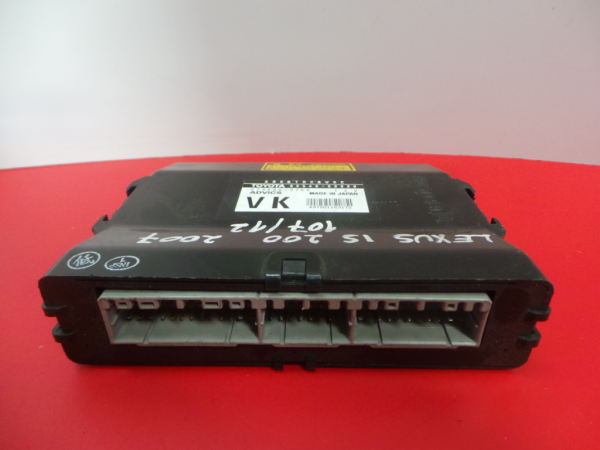 Centralina ABS LEXUS IS II (GSE2_, ALE2_, USE2_)