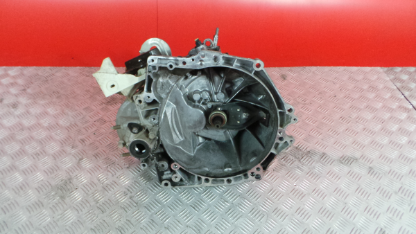 Manual gearbox CITROËN C4 I (LC_)