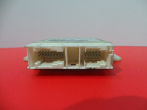 Modulo / Centralina freno di stazionamento MERCEDES-BENZ Classe C (W204) Imagem-1