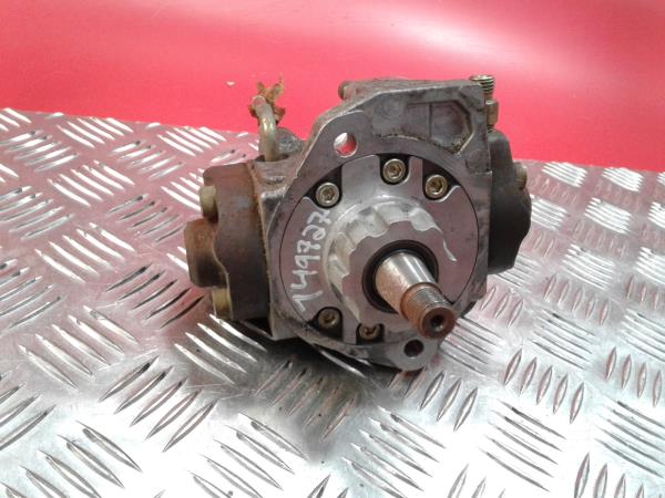 Bomba injetora TOYOTA Corolla Hatchback (_E12_)