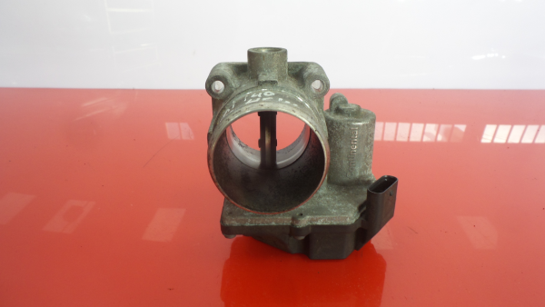 Moteur de papillon d’admission HYUNDAI i40 CW (VF)