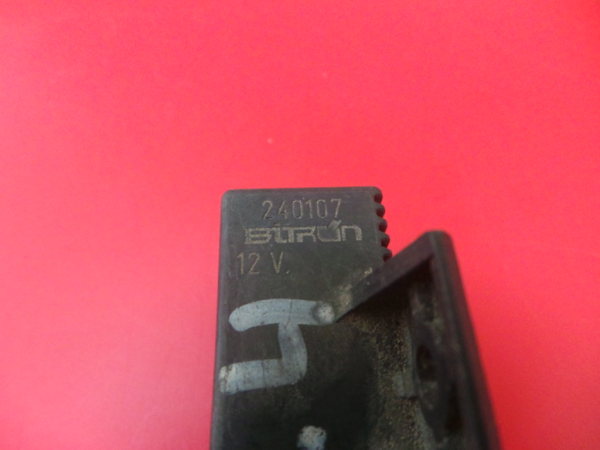 Glow plug Relay CITROËN XSara (N1) Imagem-2