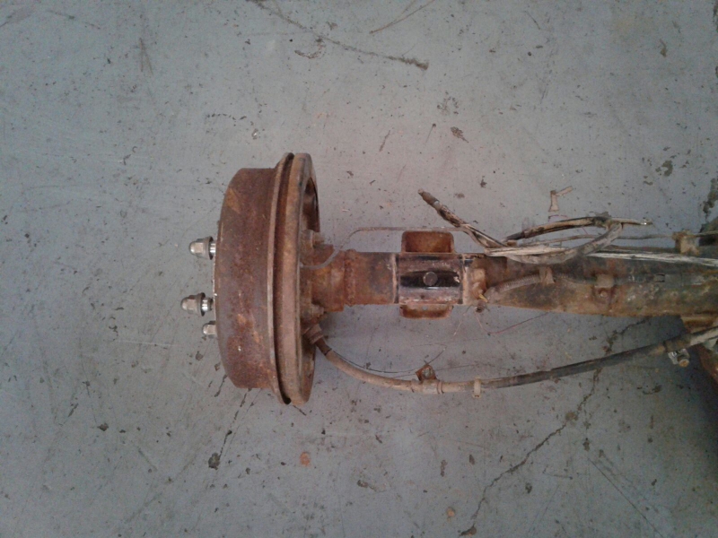 Essieu arrière à tambours MITSUBISHI L 200 Pick Up (K6_T, K7_T) Imagem-2