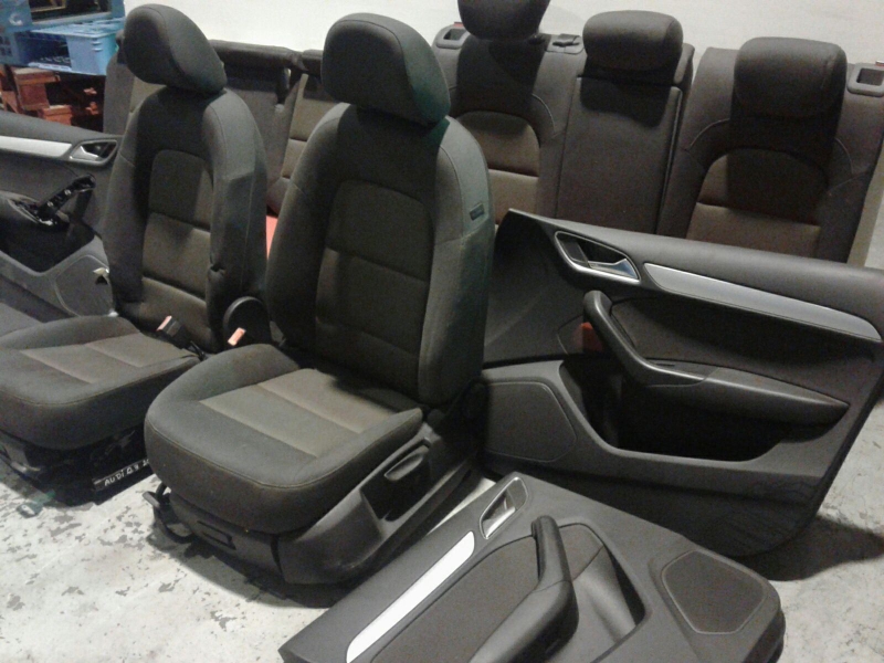 Set di sedili AUDI Q3 (8U) Imagem-1