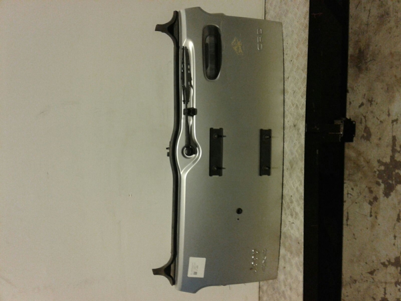 Portellone bagagliaio JEEP Cherokee (KJ)