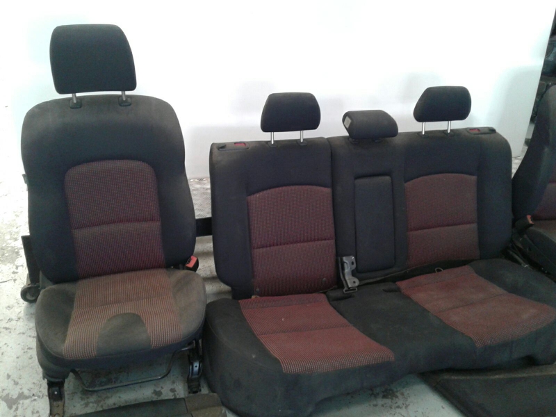 Seats set MAZDA 3 (BK) Imagem-2