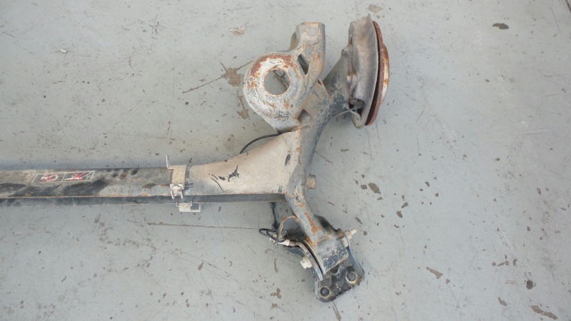 Rear axle with drum brakes CITROËN C4 Coupé (LA_) Imagem-2