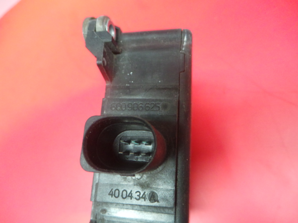 Módulo genérico SKODA Octavia II Hatchback (1Z3) Imagem-2