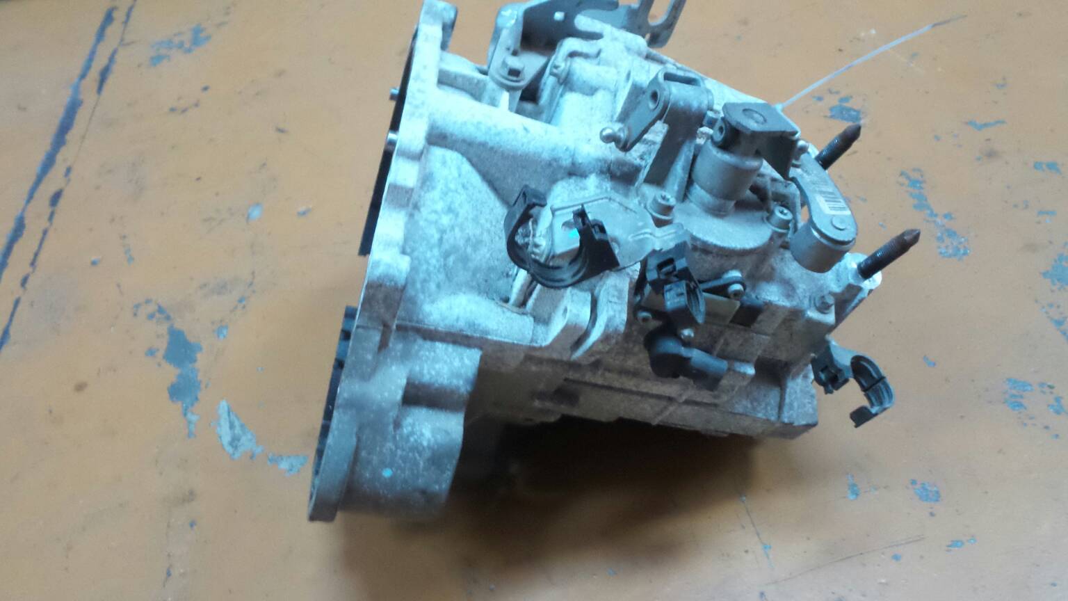 Boîte de vitesses manuelle MITSUBISHI Colt VI (Z3_A, Z2_A) Imagem-2