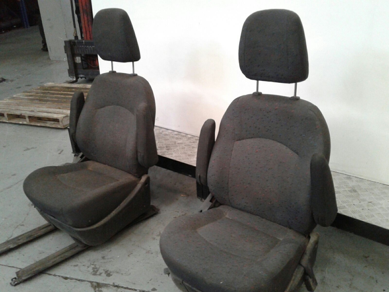 Set di sedili HYUNDAI H-1 (A1) Imagem-1