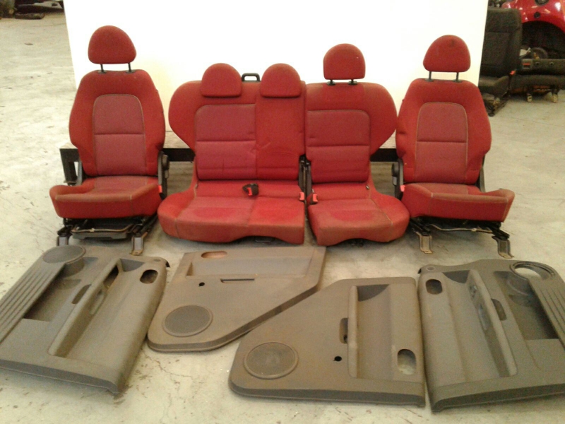 Ensemble sièges MITSUBISHI Colt VI (Z3_A, Z2_A)