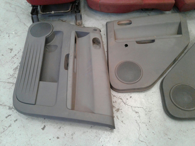 Ensemble sièges MITSUBISHI Colt VI (Z3_A, Z2_A) Imagem-3