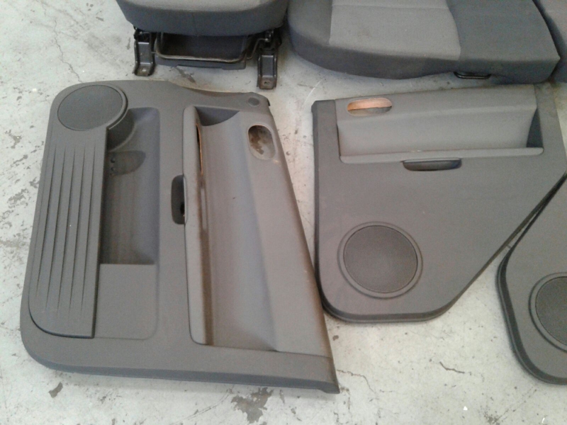 Ensemble sièges MITSUBISHI Colt VI (Z3_A, Z2_A) Imagem-3