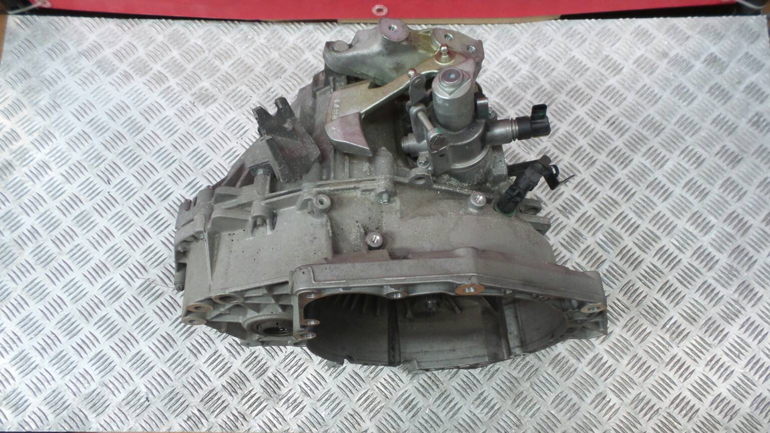 Manual gearbox OPEL Astra J GTC