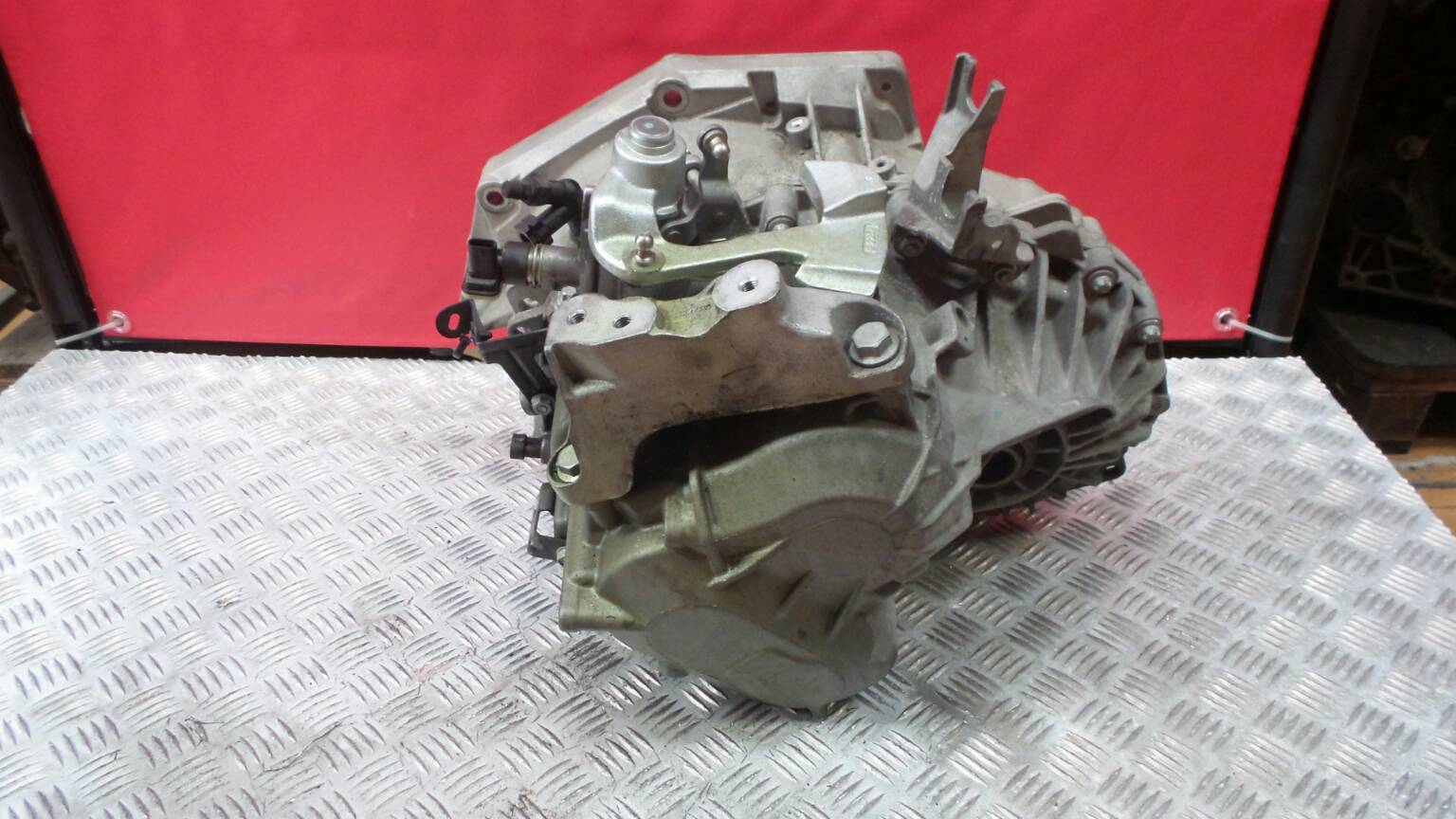 Manual gearbox OPEL Astra J GTC Imagem-3