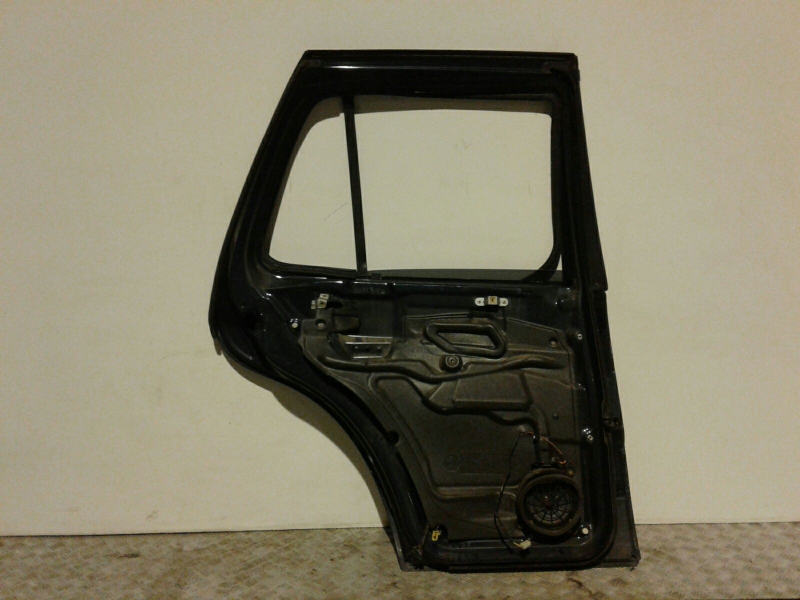 Porta trás esquerda MERCEDES-BENZ Classe M (W163) Imagem-1