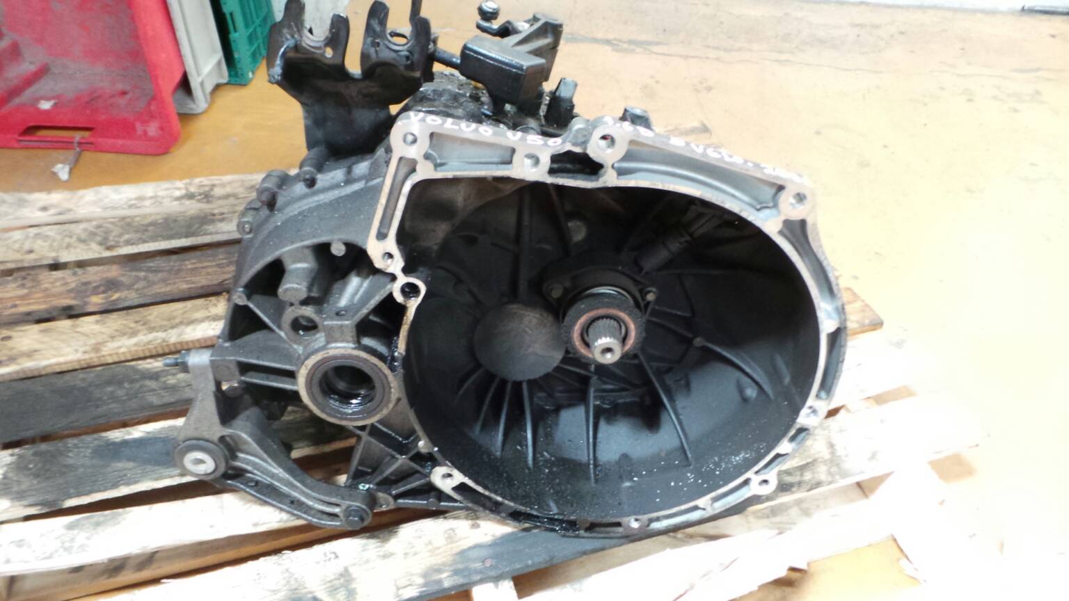 Manual gearbox VOLVO V50 (MW) Imagem-1