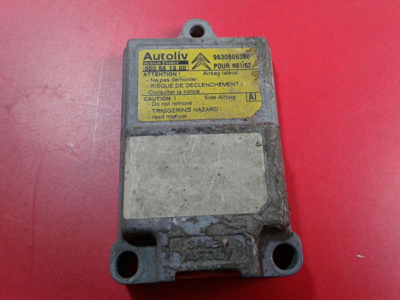 Calculateur  airbag CITROËN XSara (N1)