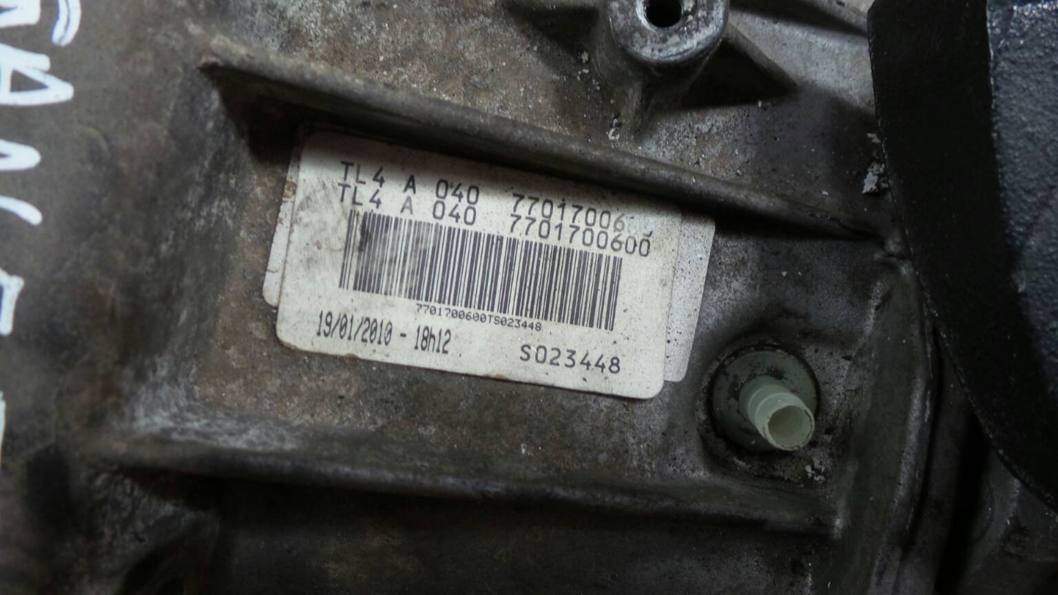 Caixa de velocidades manual RENAULT Megane III (BZ0_) Imagem-5