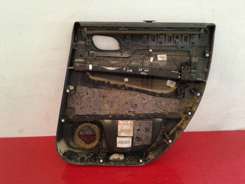 Panel puerta trasero izquierdo PEUGEOT 3008 I (0U_) Imagem-1