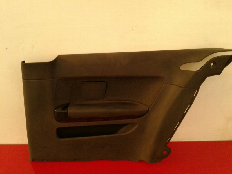 Panel puerta trasero derecho AUDI A3 (8P1) Imagem-2