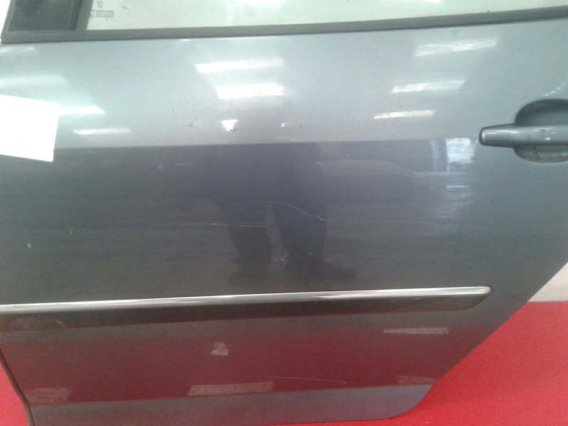 Porta trás esquerda PEUGEOT 407 SW (6E_) Imagem-1