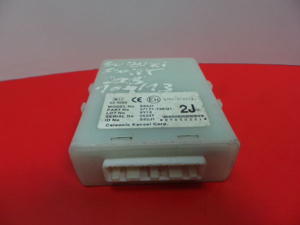 Botão / interruptor electromecânico / relé SUZUKI Swift III (MZ, EZ)