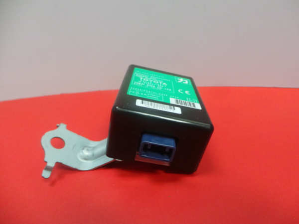 Botão / interruptor electromecânico / relé LEXUS CT (ZWA10_)