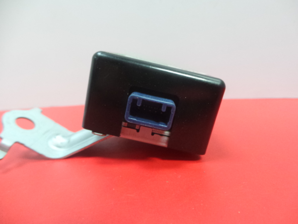 Bouton / interrupteur électromécanique  LEXUS CT (ZWA10_) Imagem-1