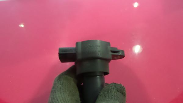 Bobine d'allumage MITSUBISHI Colt VI (Z3_A, Z2_A) Imagem-1