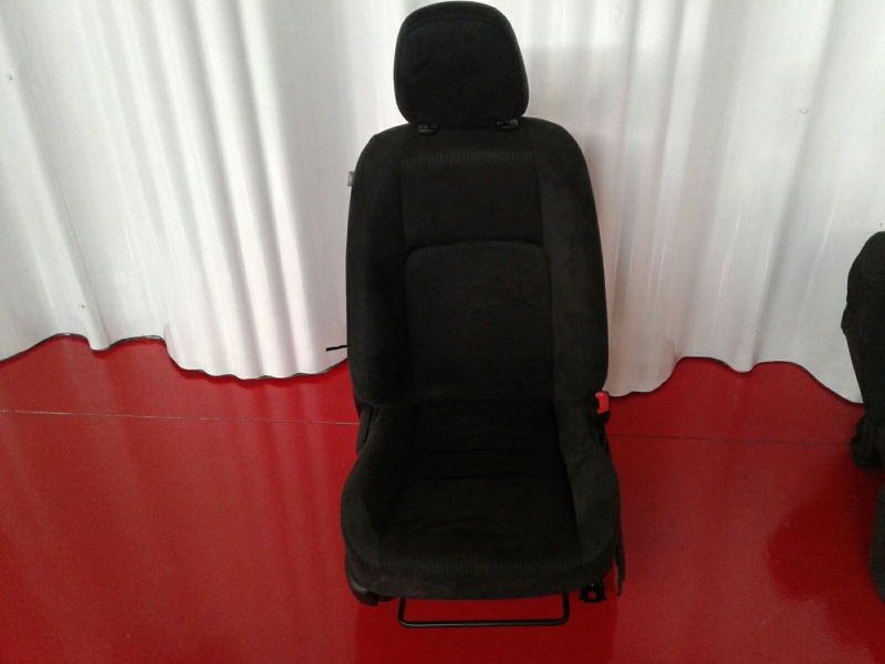 Seats set LEXUS CT (ZWA10_) Imagem-1