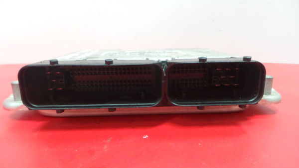 Centralina motor / ECU SKODA Octavia II Hatchback (1Z3) Imagem-1