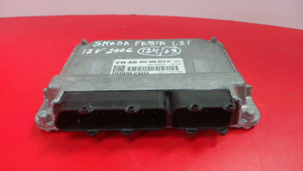 Centralina motor / ECU SKODA Fabia I Hatchback (6Y2)