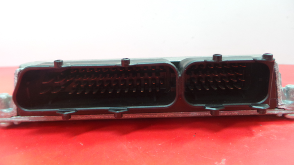 Centralina motor / ECU SKODA Fabia I Hatchback (6Y2) Imagem-1