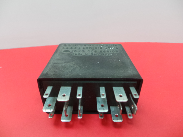 Botão / interruptor electromecânico / relé SKODA Fabia I Hatchback (6Y2)
