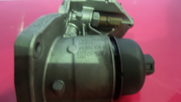 Oil filter cap / housing LAND ROVER Range Rover Evoque (L538) Imagem-3