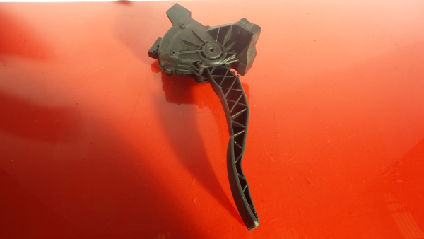 Pédale d'accélérateur MITSUBISHI Colt VI (Z3_A, Z2_A) Imagem-1