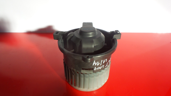 Moteur de chauffage MITSUBISHI Colt VI (Z3_A, Z2_A)