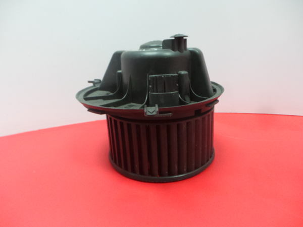Ventola riscaldamento / Ventilatore abitacolo VOLKSWAGEN Touran (1T)
